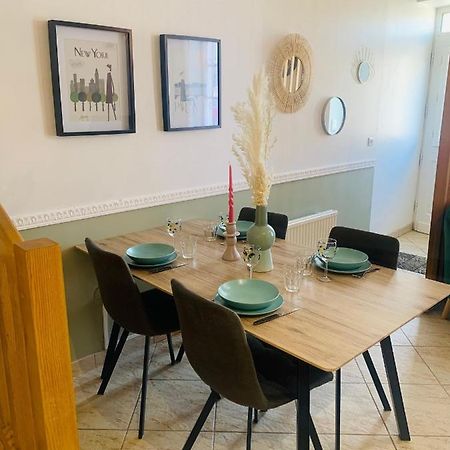 La Roseraie De L Arguenon, Appartement Charmant Centre Ville Jugon-les-Lacs Екстер'єр фото