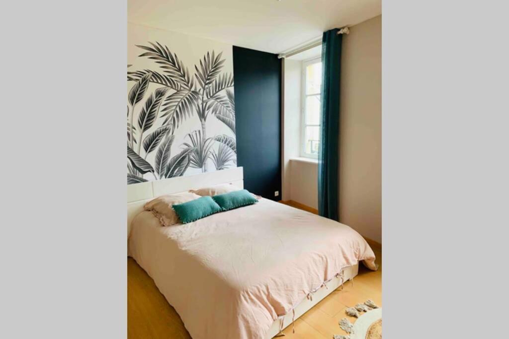 La Roseraie De L Arguenon, Appartement Charmant Centre Ville Jugon-les-Lacs Екстер'єр фото