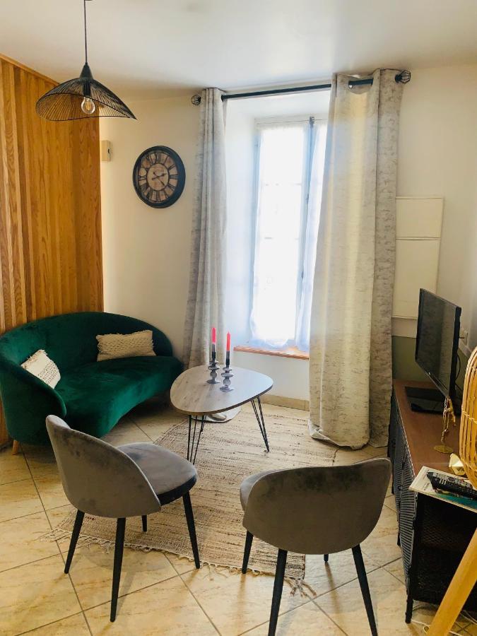 La Roseraie De L Arguenon, Appartement Charmant Centre Ville Jugon-les-Lacs Екстер'єр фото